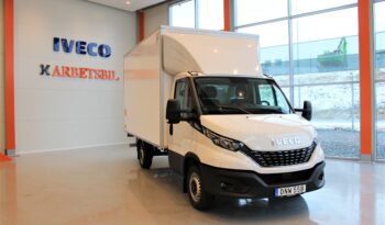 
										IVECO Daily skåpbil med lyft full									